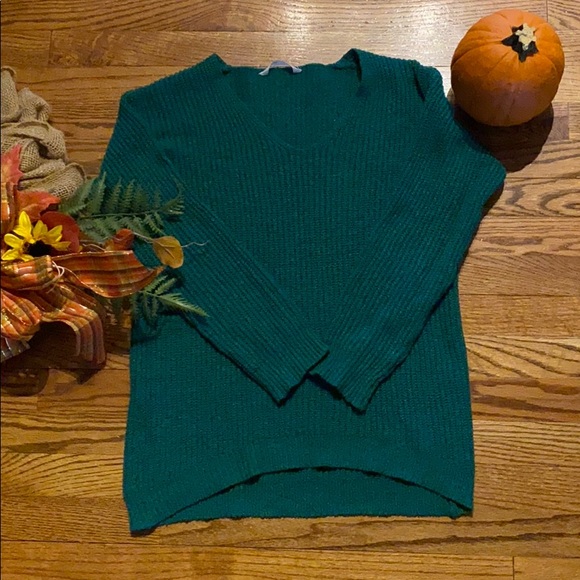 Dark green sweater - Picture 1 of 11